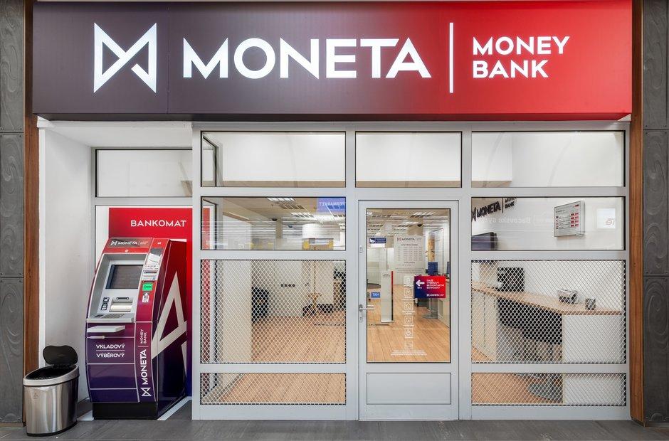 Moneta: Objevte Nejlepší Vkladové Bankomaty v Praze 2!